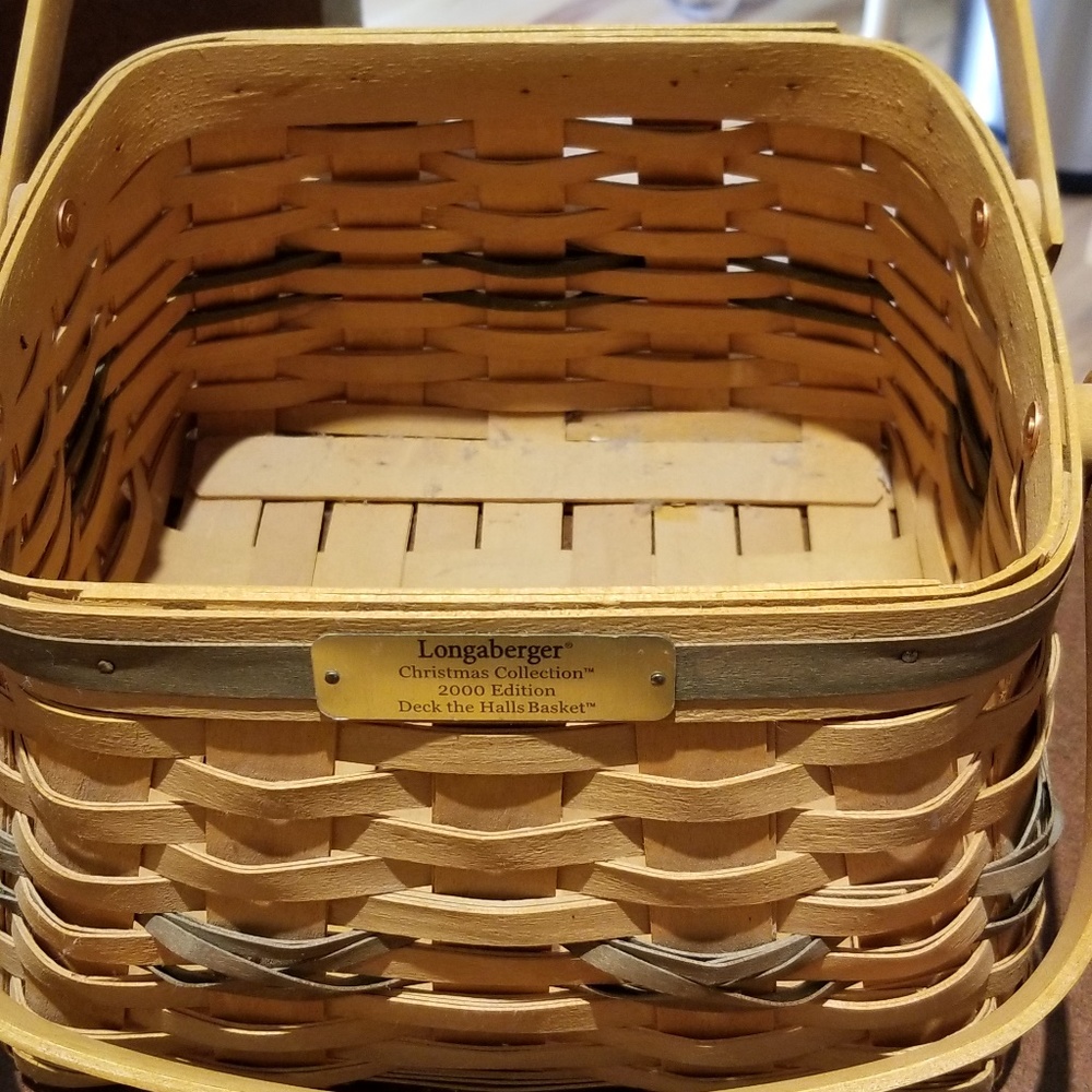 Longaberger 2000 Deck The Halls Basket - Picture 5 of 7